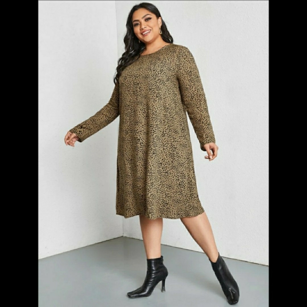 NEW Plus Dalmatian Print Tunic Dress - Picture 5 of 6